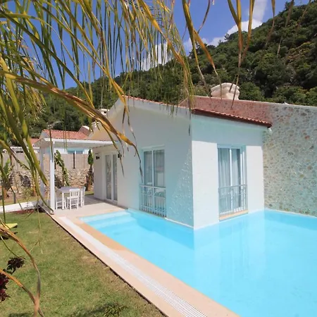2 Bedroom Private וילה