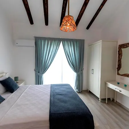 וילה 2 Bedroom Private אולודניץ